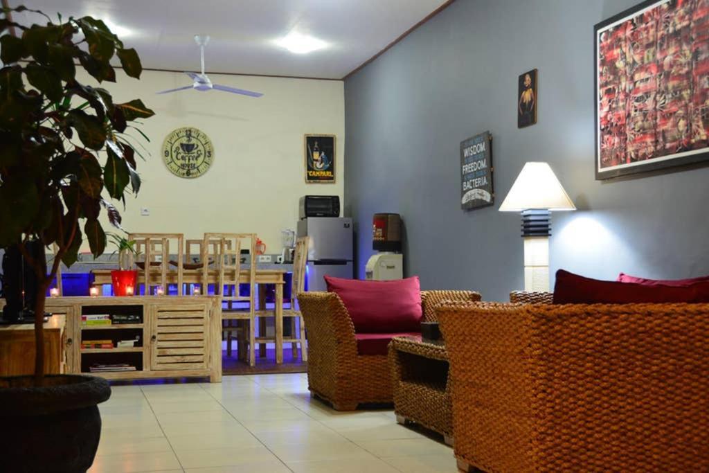 Villa Eden Seminyak ภายนอก รูปภาพ