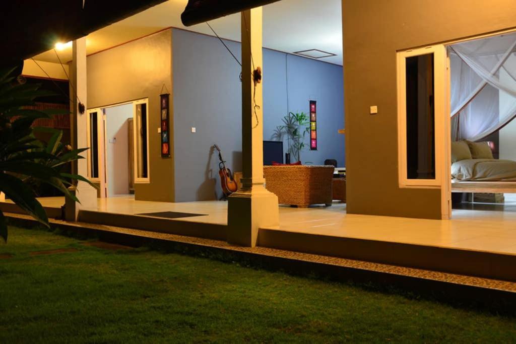 Villa Eden Seminyak ภายนอก รูปภาพ